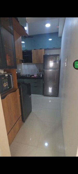 Furnished Amenities in 1 BHK Apartment at Lodha Complex Lower Parel, Lower Parel – for Rent