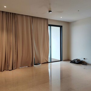 Room in 3 BHK Apartment at Embassy Lake Terrace, Hebbal – for Rent
