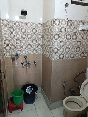 Bathroom in 1 BHK Builder Floor at Uttam Nagar – for Rent