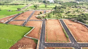  Plot For Sale in Isnapur