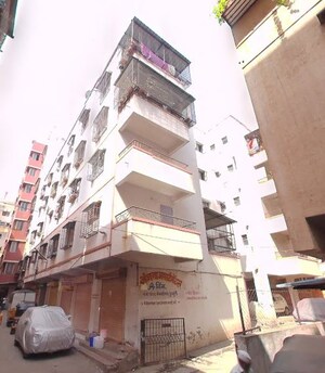  Apartment For Sale in Phursungi