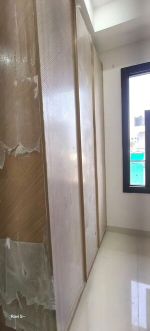 Furnished Amenities in 2 BHK Builder Floor at Sector 19 Dwarka – for Rent