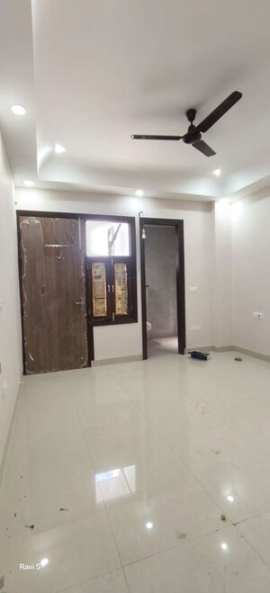 Room in 2 BHK Builder Floor at Sector 19 Dwarka – for Rent