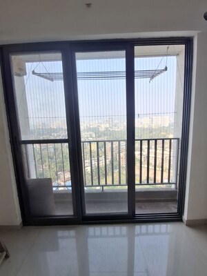 Room in 1 BHK Apartment at Shapoorji Pallonji Joyville, Virar West – for Rent