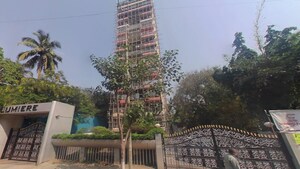  Apartment For Sale in Versova