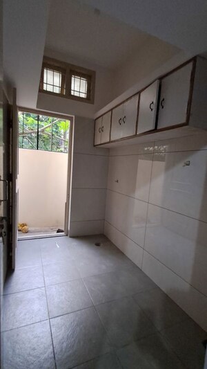 Kitchen in 3 BHK Builder Floor at Jp Nagar – for Rent