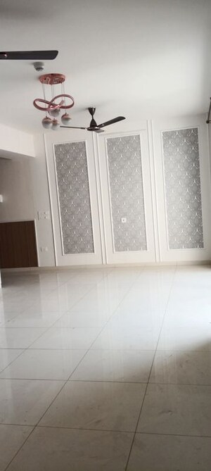 Room in 3.5 BHK Apartment at Godrej Nest, Sector 150 – for Rent