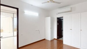 Room in 5 BHK Apartment at Brigade Exotica, Old Madras Road – for Sale