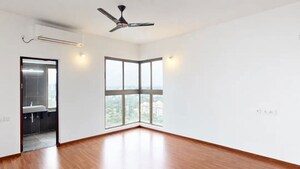 Room in 5 BHK Apartment at Brigade Exotica, Old Madras Road – for Sale