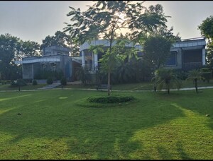 4 BHK Villa – Garden View at DLF Atria, Dlf Phase ii - for Sale