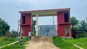 Room in  Office Space at Parsauli – for Sale