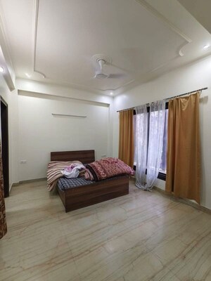 Bedroom in 3 BHK Builder Floor at Sector 45 – for Rent