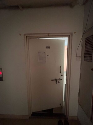 Room in 3 BHK Apartment at Mhada Towers Pimpri, Pimpri – for Rent