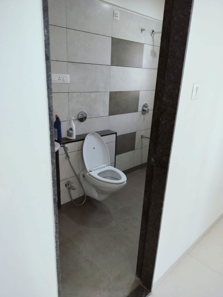 Bathroom, siddhashila-fernnvale 2 Bedroom 527 Sq.Ft. Apartment In Baner Pune 10788430