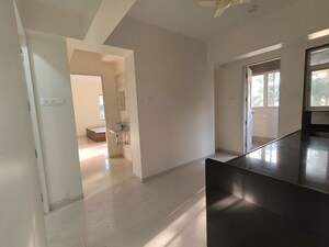Room in 2 BHK Apartment at Siddhashila Fernnvale, Baner – for Rent