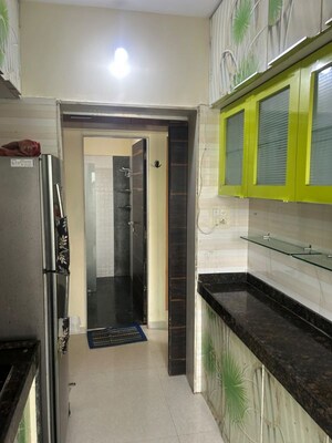 1 BHK Apartment For Rent in Malad Apartment, Malad West