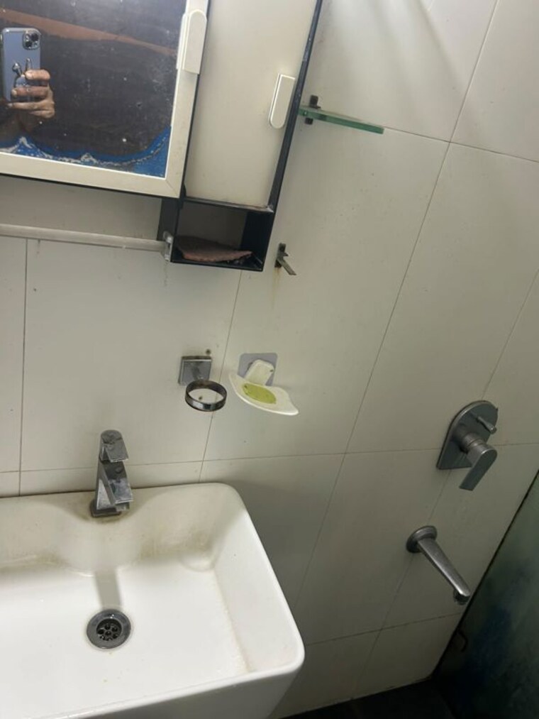 undefined, malad-apartment 1 Bedroom 580 Sq.Ft. Apartment In Malad West Mumbai 10788457