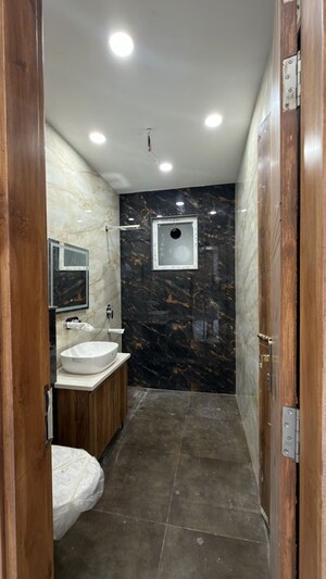 Bathroom in 3 BHK Builder Floor at BPTP District 3, Sector 85 – for Sale