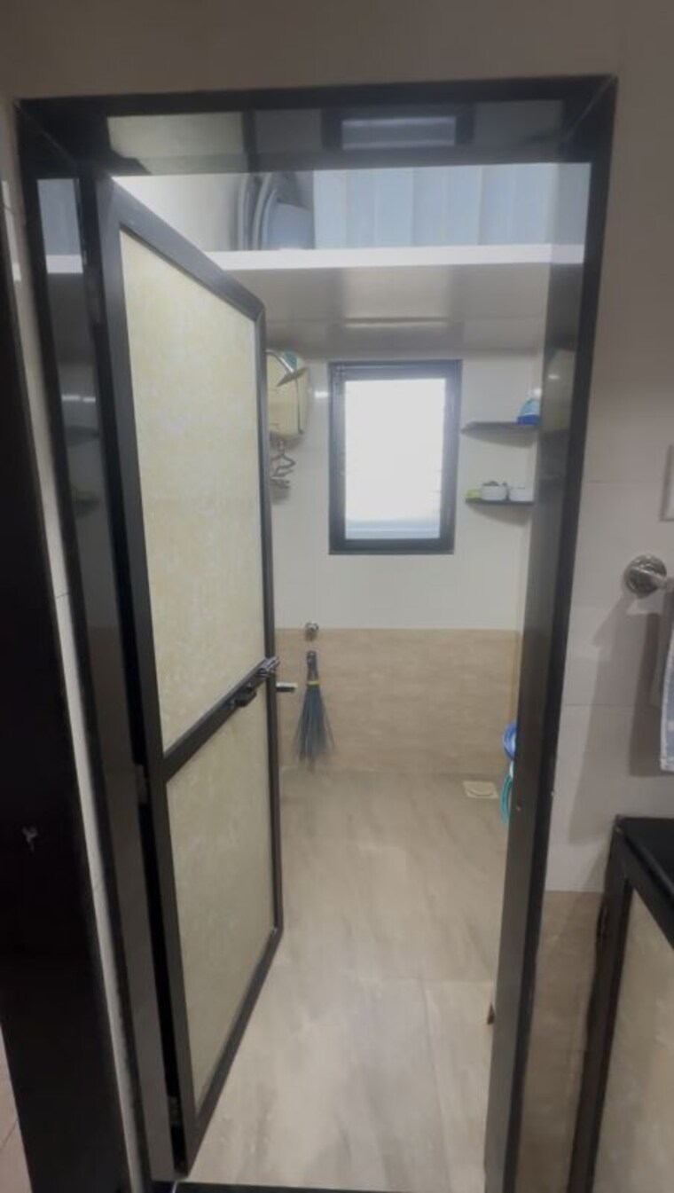 Attached Bathroom, runwal-plaza 1 Bedroom 604 Sq.Ft. Apartment In Vartak Nagar Thane 10788512
