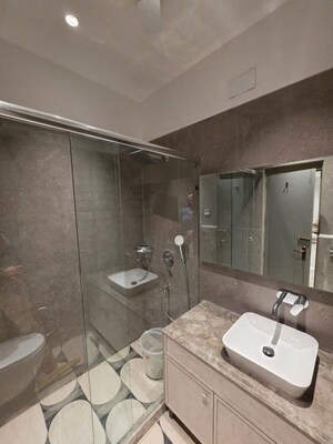 Bathroom in 2 BHK Builder Floor at Green Park – for Rent