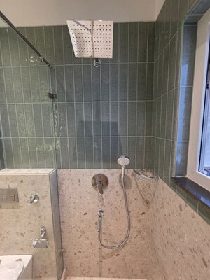 Bathroom in 2 BHK Builder Floor at Green Park – for Rent