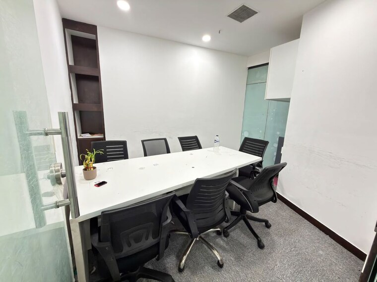 Team Area, netaji subhash place Commercial Office Space 1086 Sq.Ft. In Netaji Subhash Place Delhi 10788516