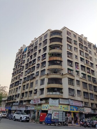 2 BHK Apartment For Sale in Radha Raman Apartment in Dahisar West, Mumbai