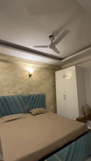 Room in 3 BHK Apartment at Bhati Village – for Rent