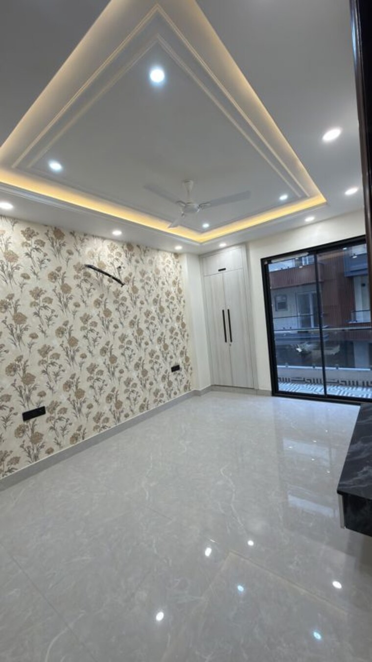 Kitchen, bptp-district-3 3 Bedroom 180 Sq.Yd. Builder Floor In Sector 85 Faridabad 10788573