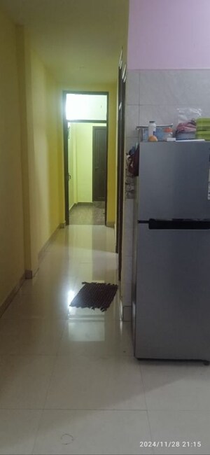 Furnished Amenities in 3.5 BHK Apartment at Ashok Vihar Phase 1 – for Sale