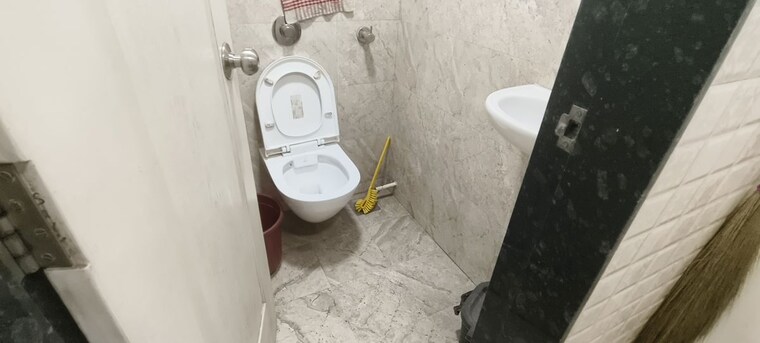 Bathroom, gundecha-onclave Commercial Office Space 625 Sq.Ft. In Andheri East Mumbai 10788700