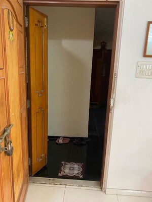 Bedroom in 1 BHK Apartment at Worli Sneha CHS, Worli – for Rent