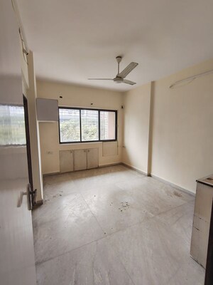 Bedroom in 2 BHK Apartment at Landmark CHS Malad, Malad West – for Rent