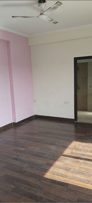 3 BHK Apartment For Rent in Antriksh Golf View, Sector 78