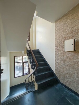Staircase in 3 BHK Builder Floor at Chittaranjan Park – for Rent