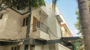  Independent House For Sale in Mota Mava