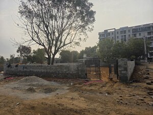 Plot Area in  Plot at Sirsi – for Rent