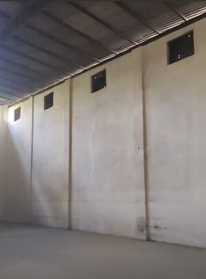  Industrial Plot For Rent in Goregaon West