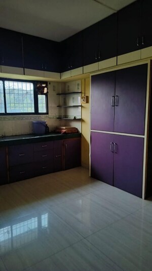 Kitchen in 3 BHK Apartment at Nageshwarwadi – for Rent