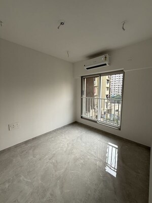 Room in 1 BHK Apartment at Enso Sanza, Kandivali East – for Sale