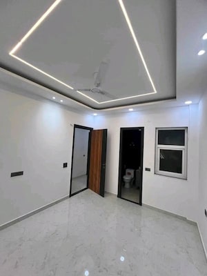 Room in 2 BHK Builder Floor at Chattarpur – for Rent