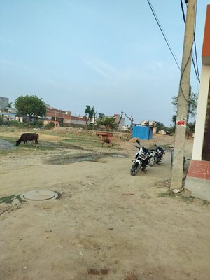 Parking in  Plot at Takrohi – for Sale