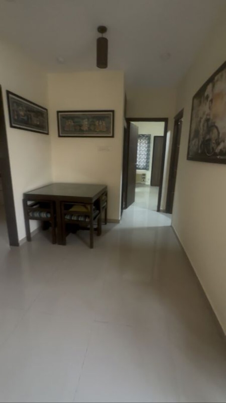 Room, dosti-group-maitri-gardens 2 Bedroom 875 Sq.Ft. Apartment In Oswal Park Thane 10788923