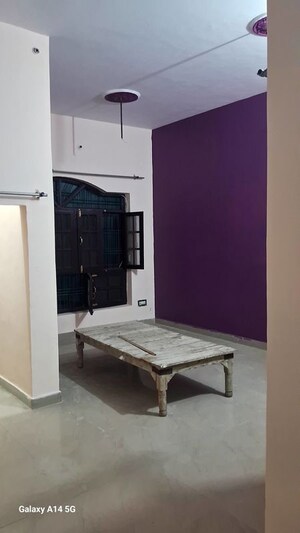 Bedroom in 2 BHK Builder Floor at Shivaji Puram – for Rent