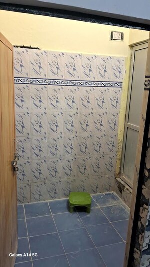 Bathroom in 2 BHK Builder Floor at Shivaji Puram – for Rent