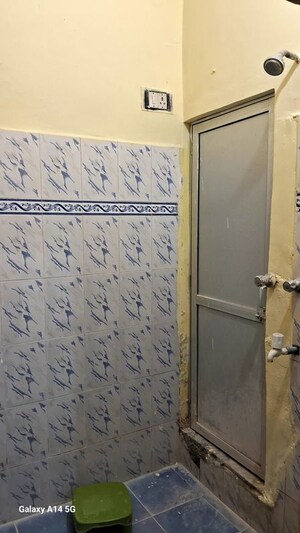 Bathroom in 2 BHK Builder Floor at Shivaji Puram – for Rent
