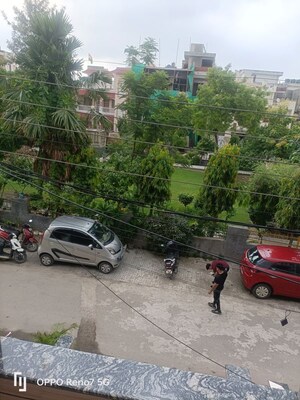Parking in 4 BHK Independent House at Rajendra Nagar Sector 3 – for Sale