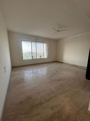 Room in 4 BHK Penthouse at Sangamvadi – for Sale