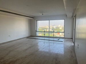 Room in 4 BHK Penthouse at Sangamvadi – for Sale