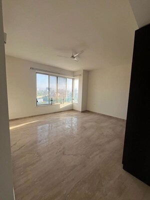 Room in 4 BHK Penthouse at Sangamvadi – for Sale